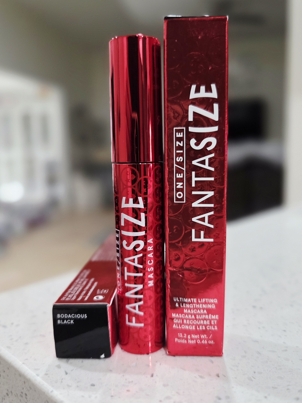 One/Size Fantasize Mascara — Bodacious Black